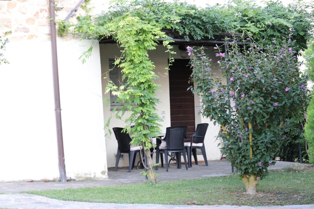 Badia Il Vingone Guest House ชิตตา ดิ กัสเตลโล ภายนอก รูปภาพ