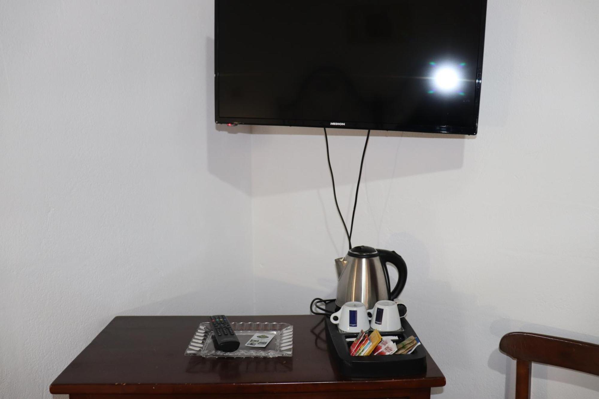 Badia Il Vingone Guest House ชิตตา ดิ กัสเตลโล ภายนอก รูปภาพ