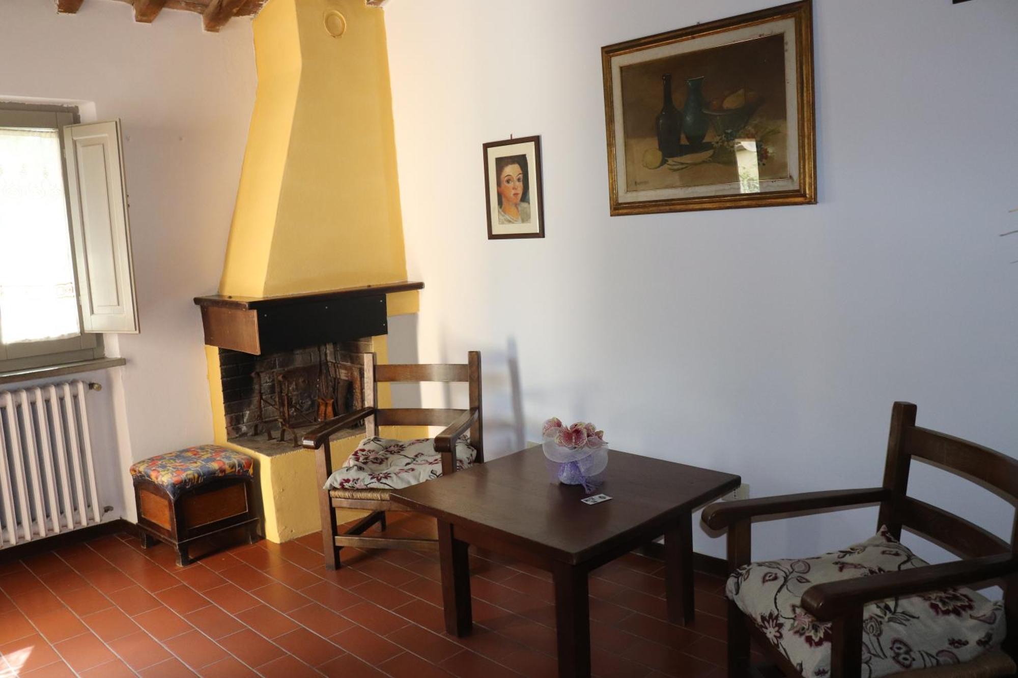 Badia Il Vingone Guest House ชิตตา ดิ กัสเตลโล ภายนอก รูปภาพ