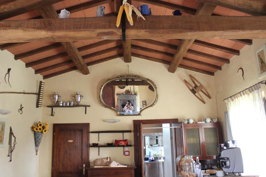 Badia Il Vingone Guest House ชิตตา ดิ กัสเตลโล ภายนอก รูปภาพ