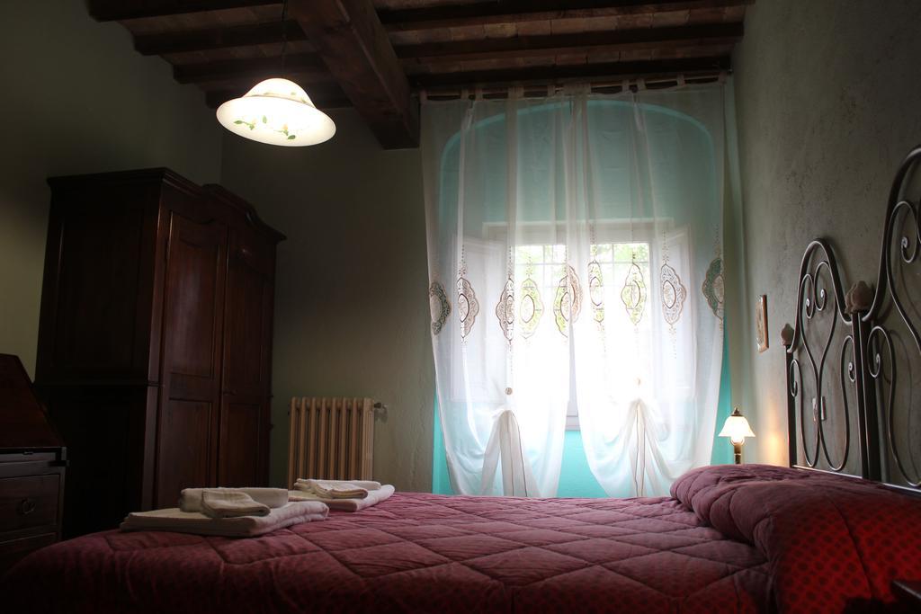 Badia Il Vingone Guest House ชิตตา ดิ กัสเตลโล ภายนอก รูปภาพ