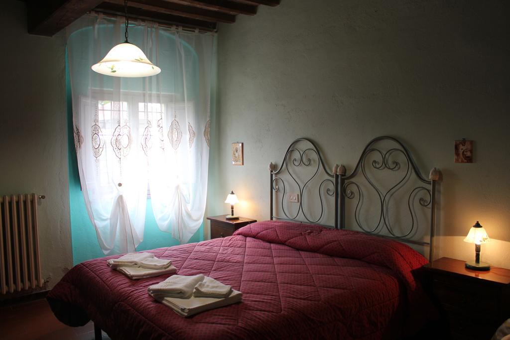 Badia Il Vingone Guest House ชิตตา ดิ กัสเตลโล ภายนอก รูปภาพ